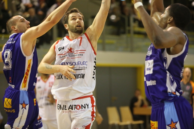 Jarmar 34, Laurent 32 Jarmar 34, Laurent 32