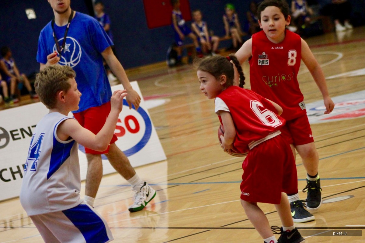 01.05.2018 Pré-Pré Poussins um Tournoi an der Fiels