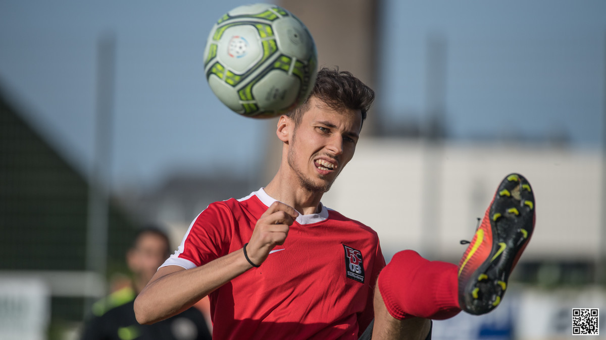 FCD03 - EVINA CAMP  4 - 0