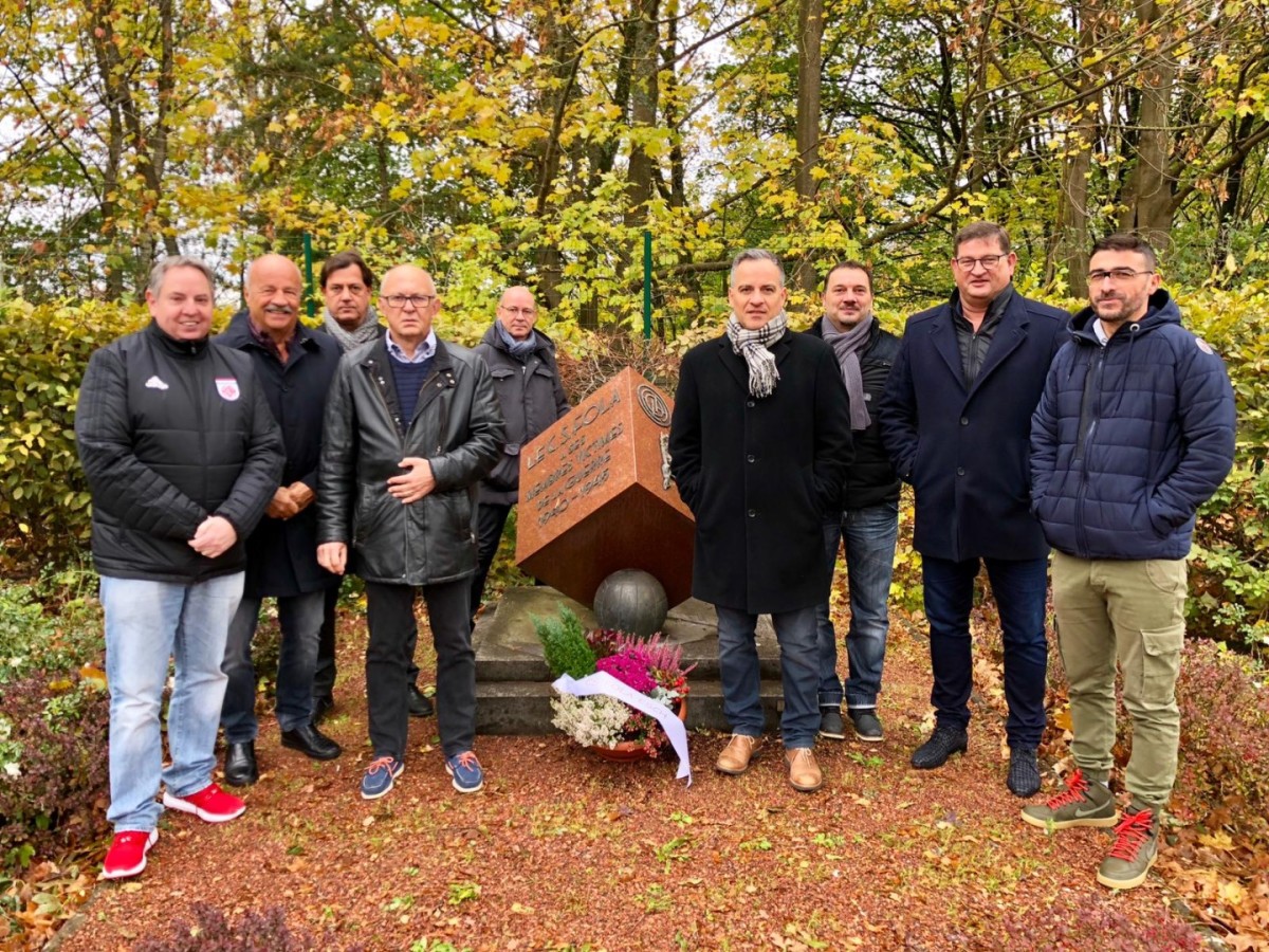 Commémoration du CS FOLA au Stade Emile Mayrisch