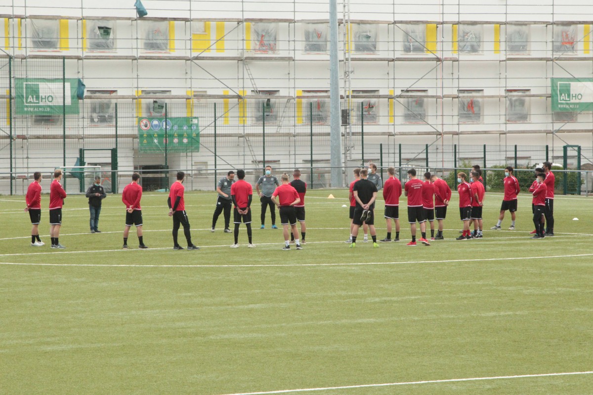 1. Training FC UNA Strassen Saison 2020/2021