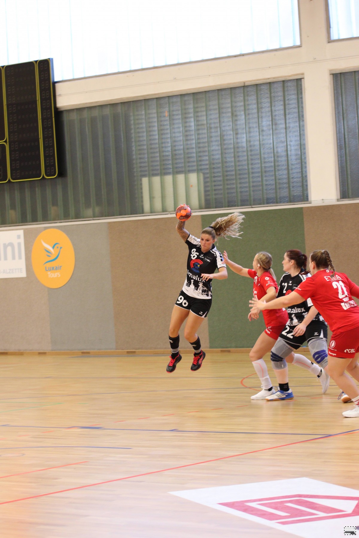 10.10.2020 D1: Handball Esch 19 - 29 Red Boys Déifferdeng