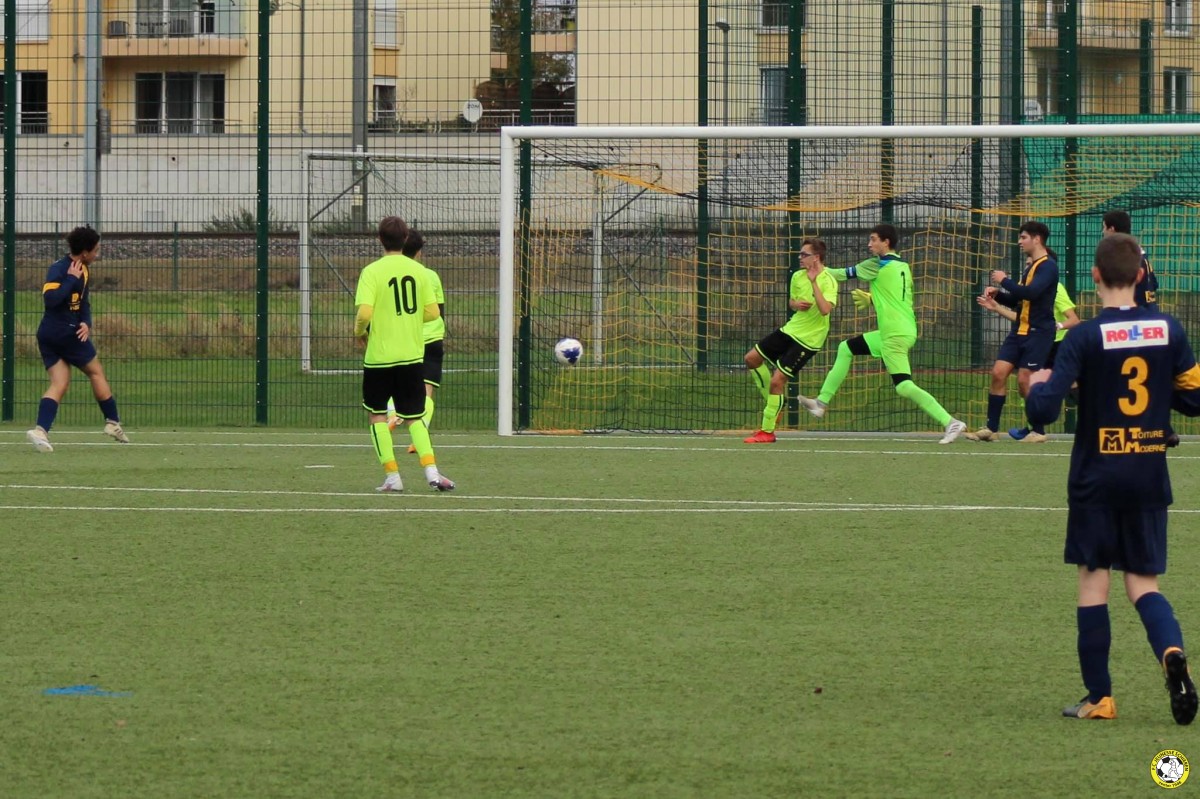 13/11/2021 - U19 - Ent Schieren/Colmar-Berg - Atert Bissen 2-0 (1-0)