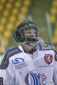 TORN CAEN-302.jpg