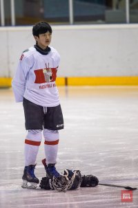 HUSKIES-100.JPG