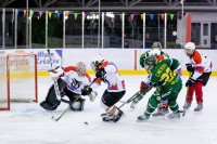 20220303-knights-huskies-016-low-light.jpg