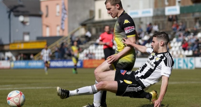 AUS DEM QUOTIDIEN: 24 STONNEN