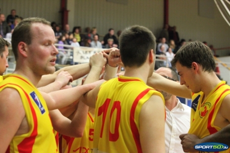 Paterno neien Trainer zu Hiefenech