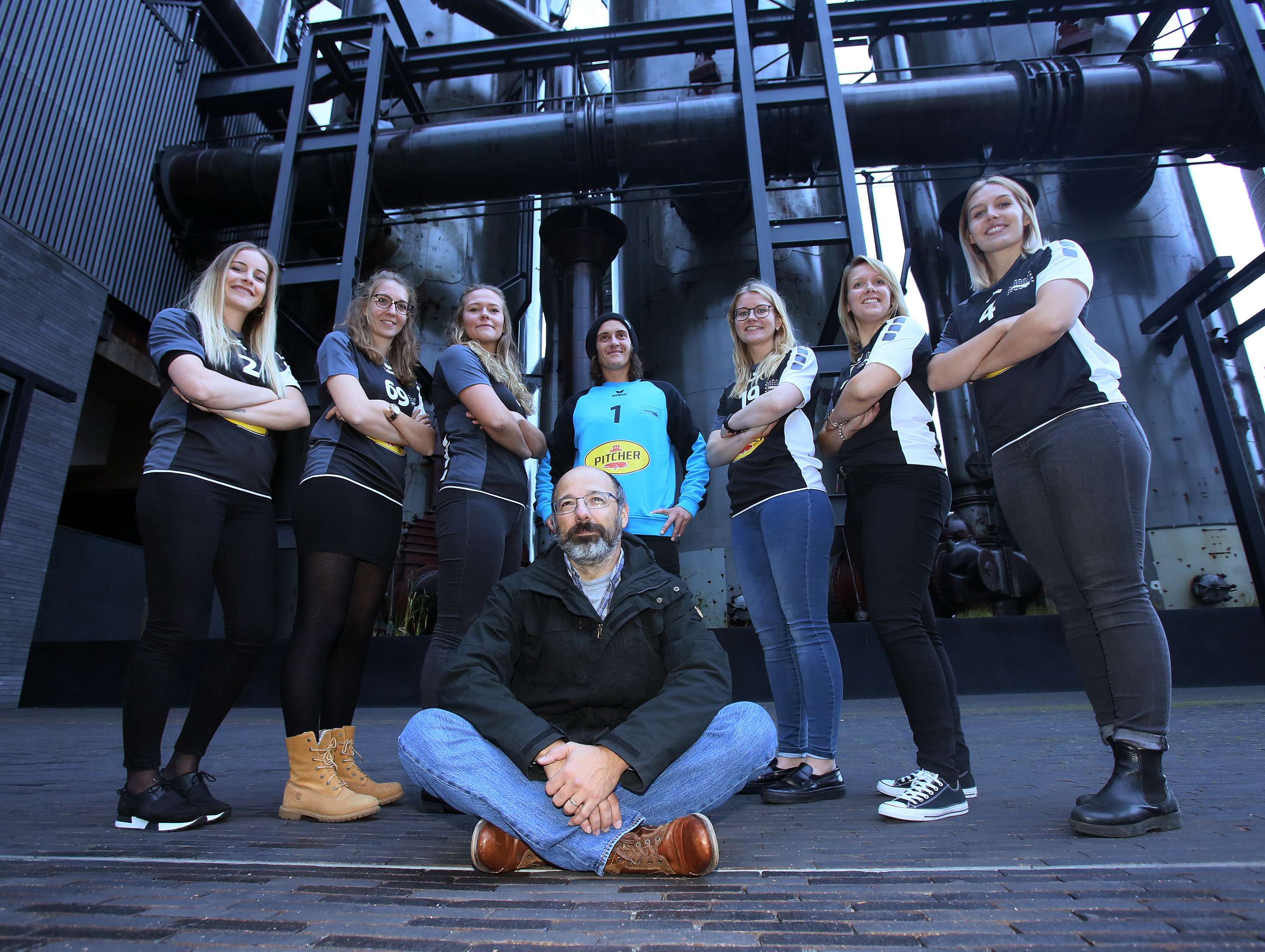 Dammen Handball - 12. Spilldag