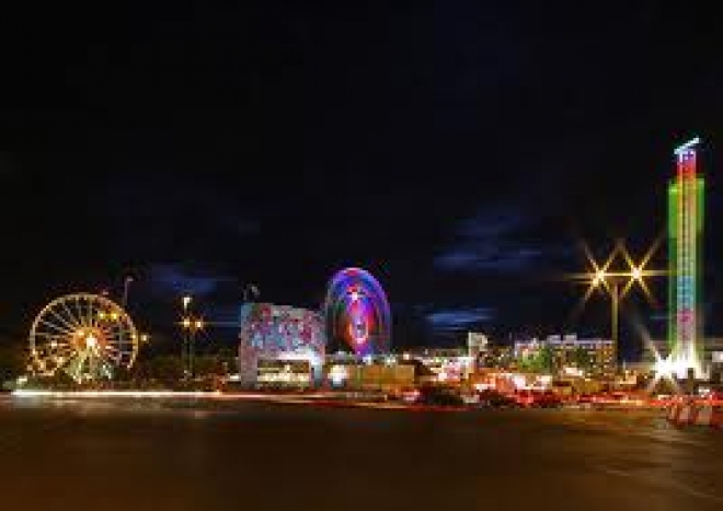 DRAGONS  goes on the Schueberfouer 2011