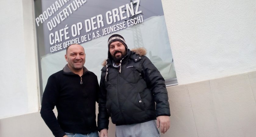 Le Quotidien: Un café à la gloire de la Jeunesse