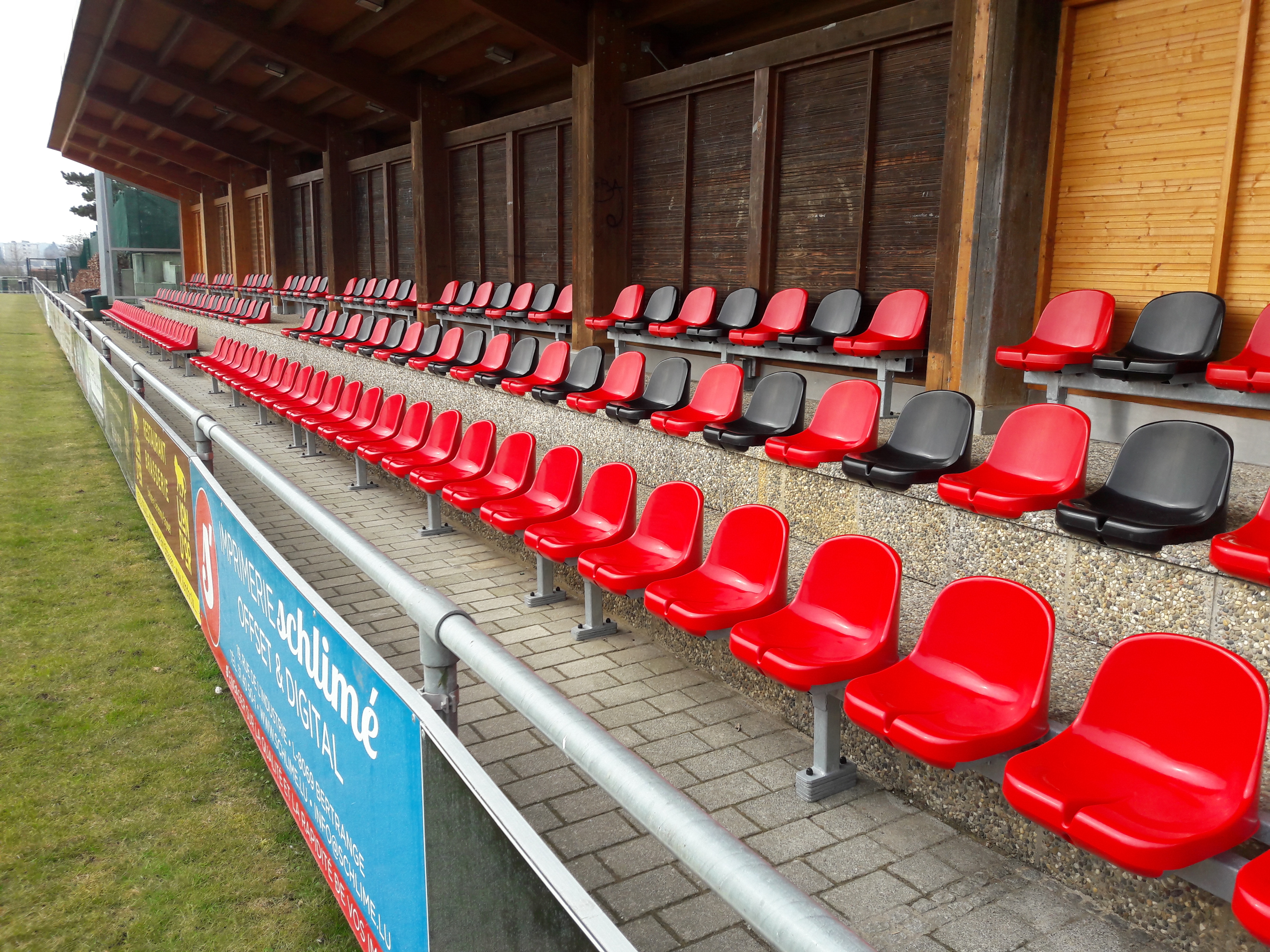 UN PLUS DE CONFORT POUR NOS SPECTATEURS