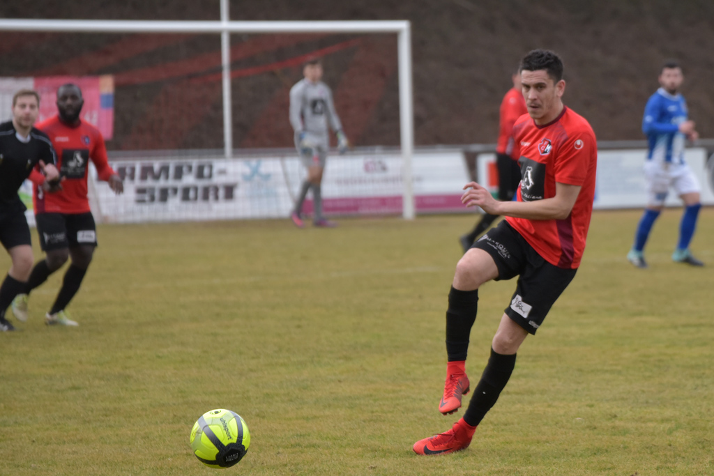 Mondercange garde le pas