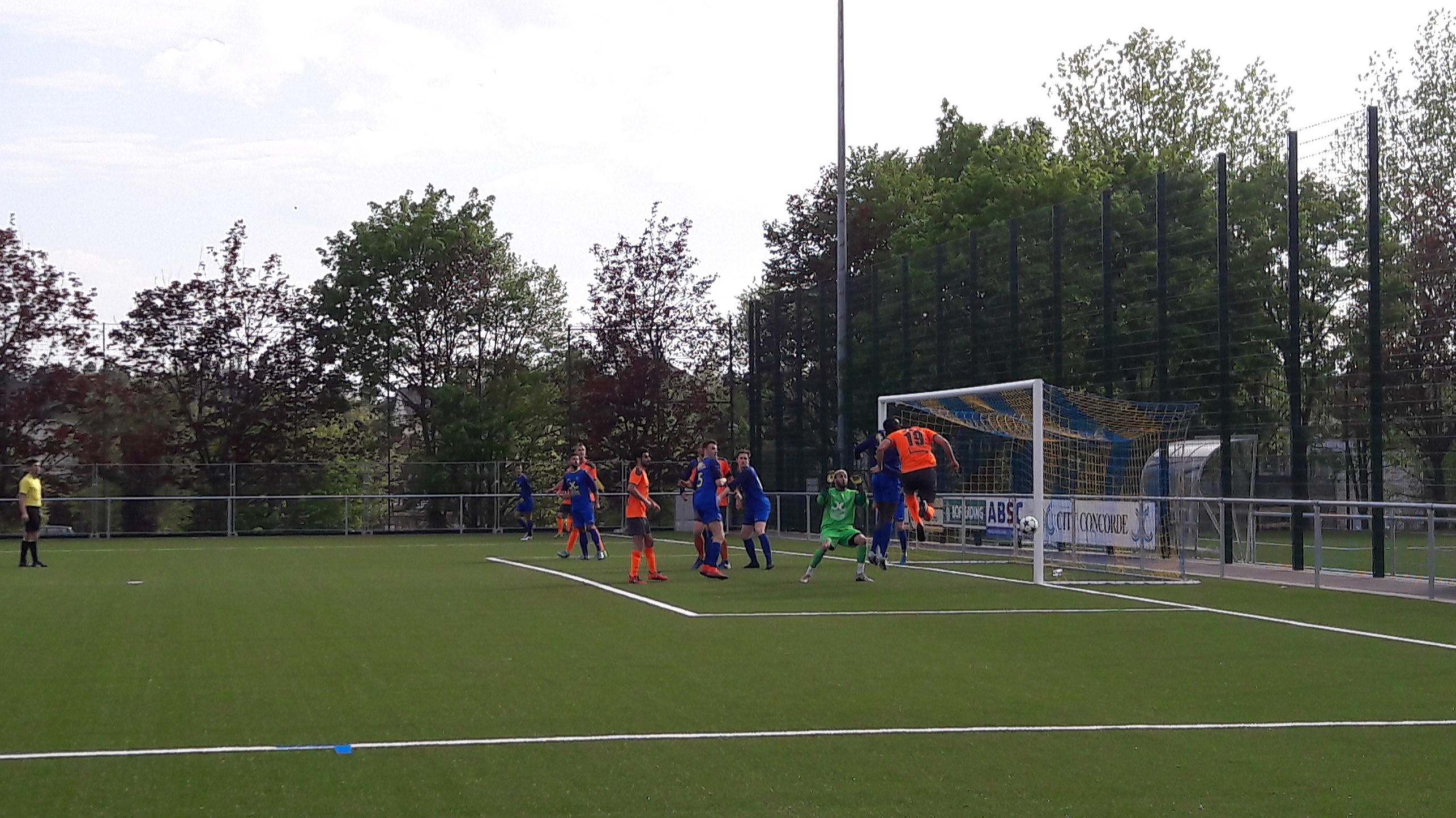 SENIORS 1: Wichteg 3 Punkten zu Bartréng