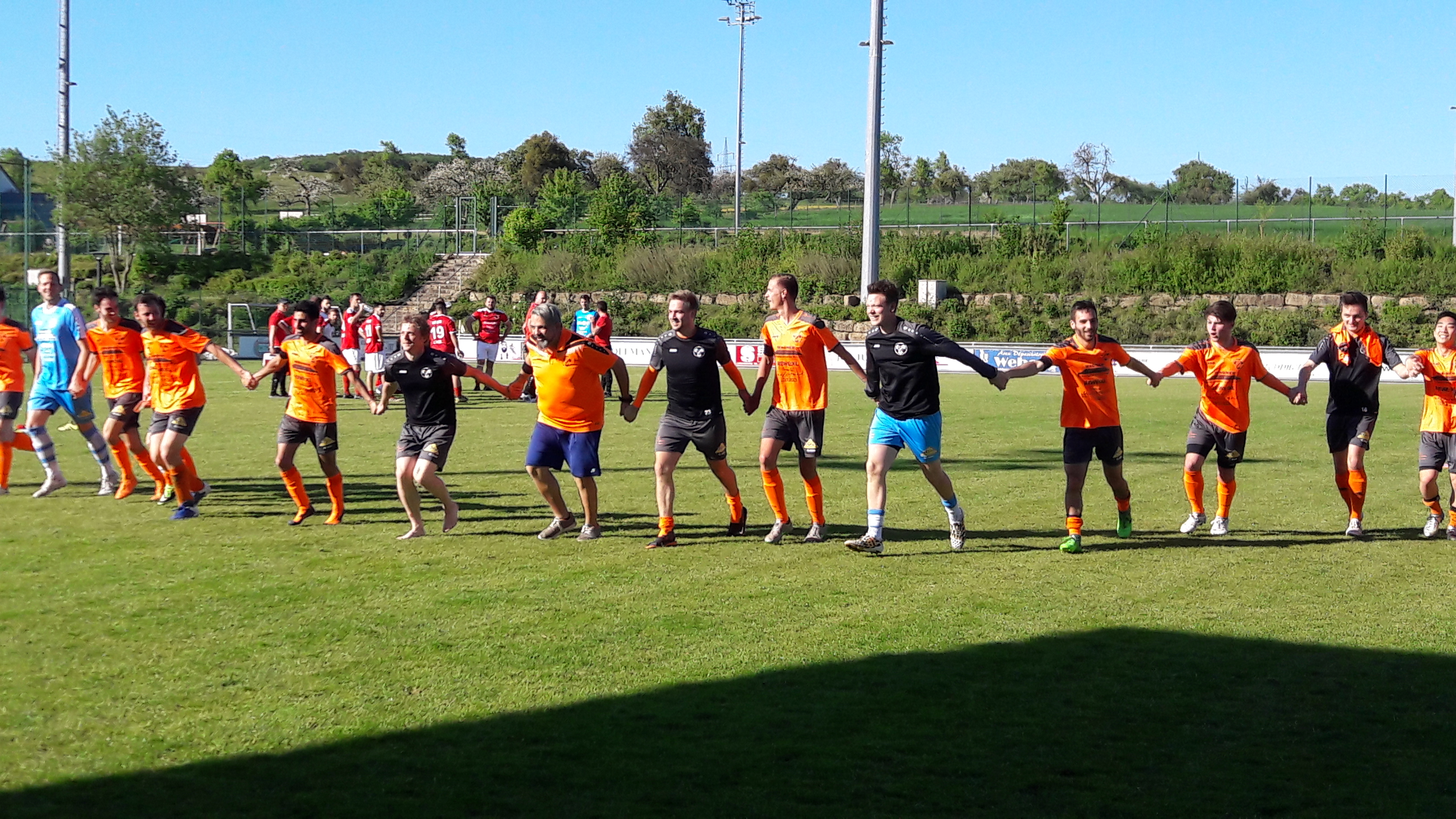 SENIORS 1: Historesche Klassenerhalt 