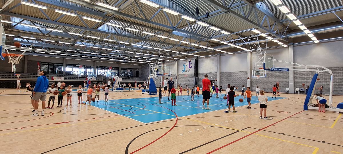 Collaboration entre la Province de Liège , les Panthers et Liège Basket
