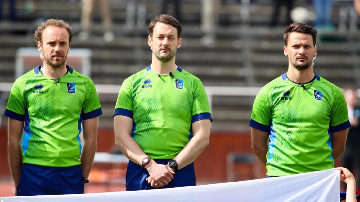Deutsches Schiedsrichtergespann im Einsatz für World Rugby