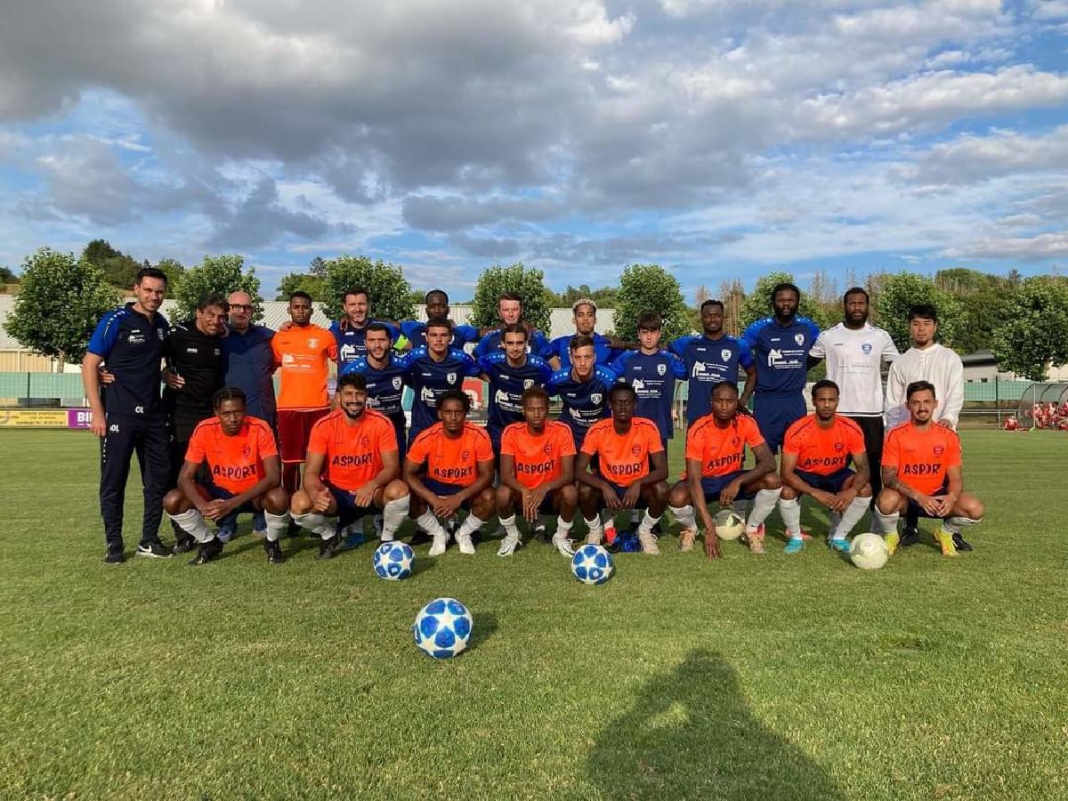 Equippe um Tournoi zu Ierpeldeng