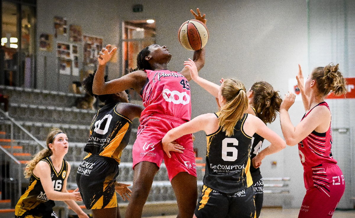 Premier succès en championnat pour la R1 