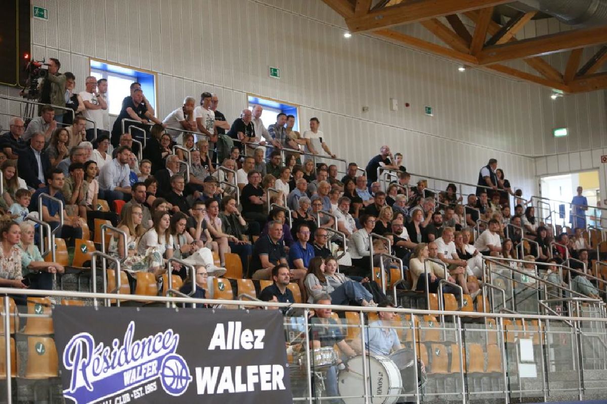 Games on Saturday September 24th! 6:30 pm Residence men vs. US Heffingen 8:30 pm Residence women vs. T71