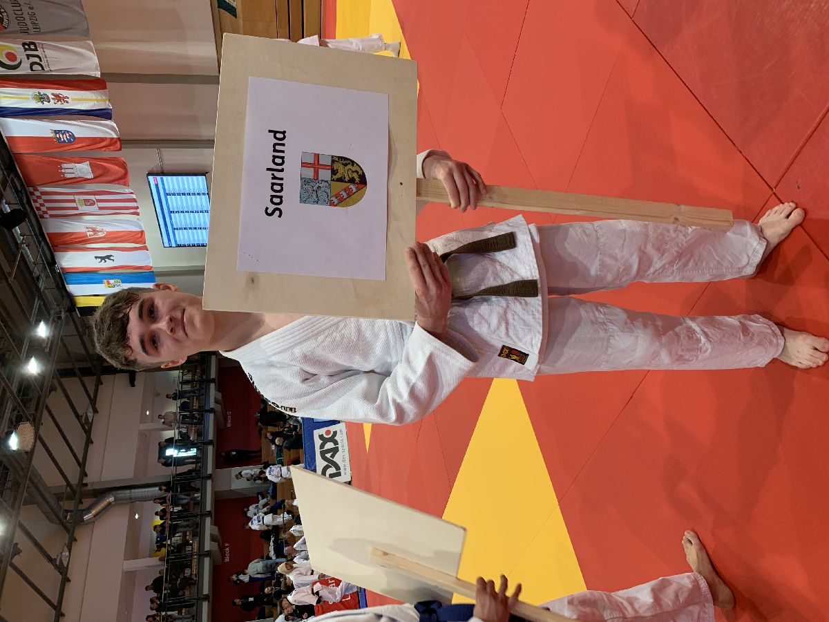 Nils Klein gewinnt zwei Kämpfe bei Deutscher Meisterschaft in Leipzig