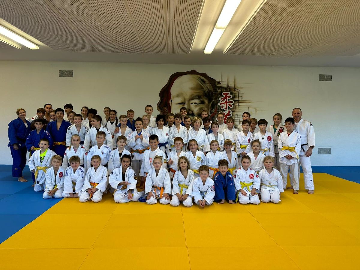(Bundes-)Länderübergreifender Sichtungslehrgang der U13 und U15 an der Sportschule (Bundes-)Länderübergreifender Sichtungslehrgang der U13 und U15 an der Sportschule