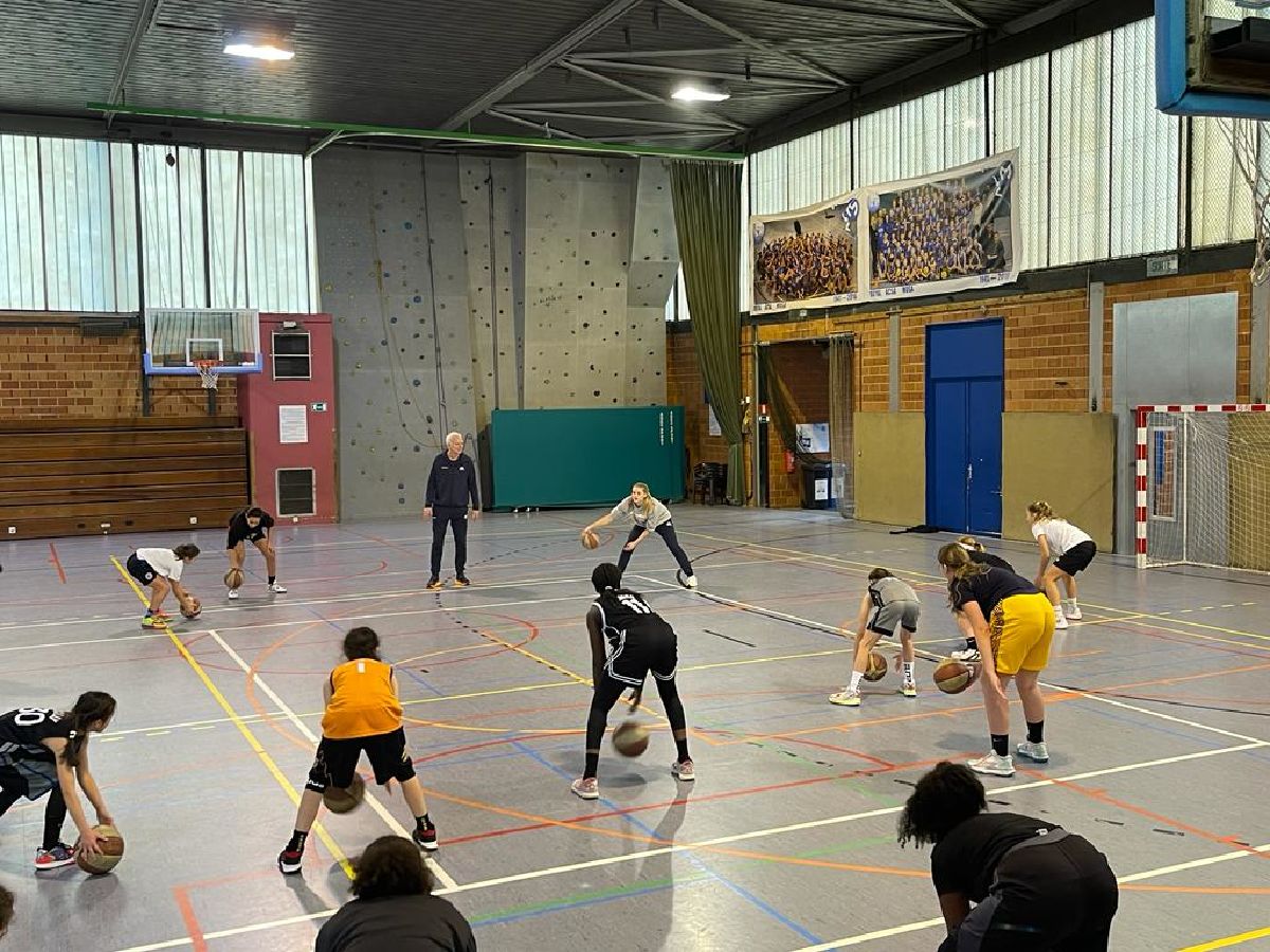 Carlie au stage Liège Sport 100% féminin 