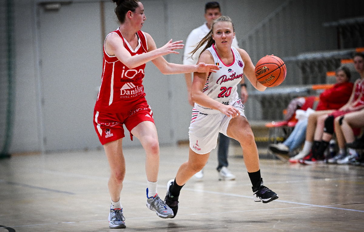 Nos Panthers (provisoirement) en tête du championnat