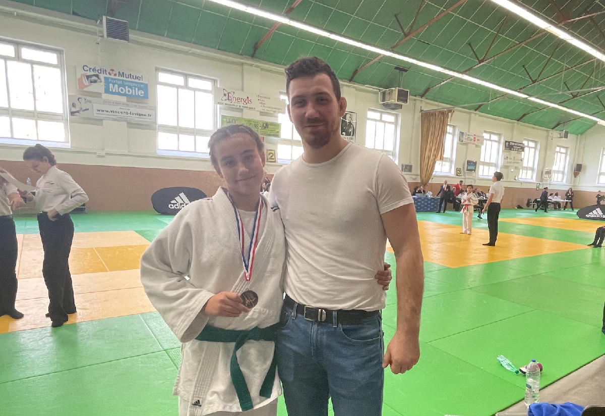 Salomé Lou qualifiée aux Championnats de France U15 2023! Salomé Lou qualifiée aux Championnats de France U15 2023!