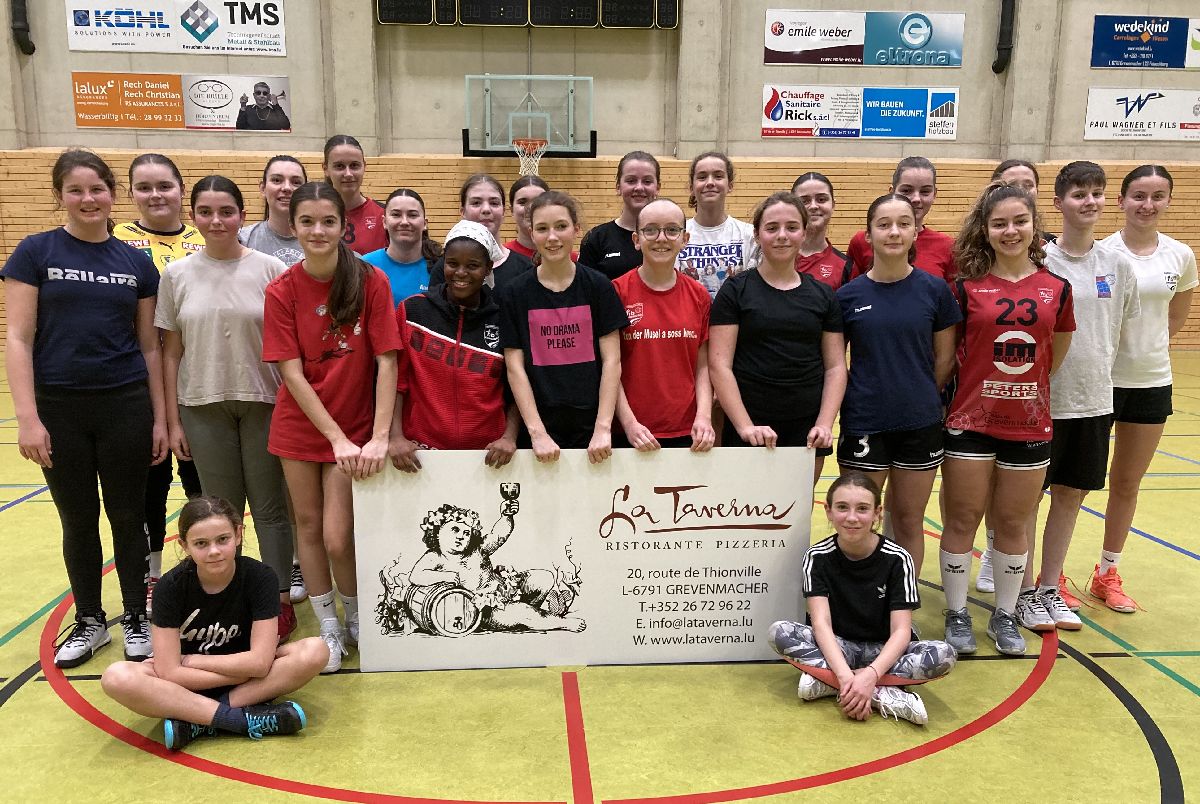 E grousse MERCI un d'Pizzeria LA TAVERNA vu Maacher, neie Sponser vum HB MUSELDALL! E grousse MERCI un d'Pizzeria LA TAVERNA vu Maacher, neie Sponser vum HB MUSELDALL!