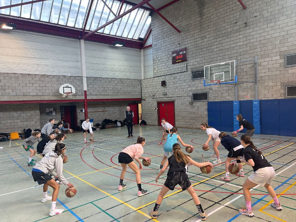 Super Carlie au Stage 100% féminin de Liège Sport!