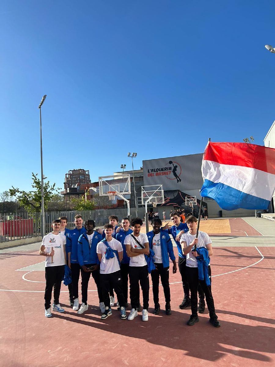 NOS CADETS EN VOYAGE