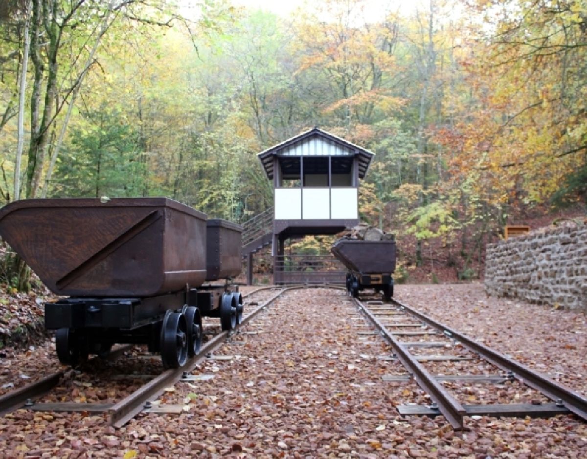 Wochenprogramm 17/04-22/04/2023 Wochenprogramm 17/04-22/04/2023