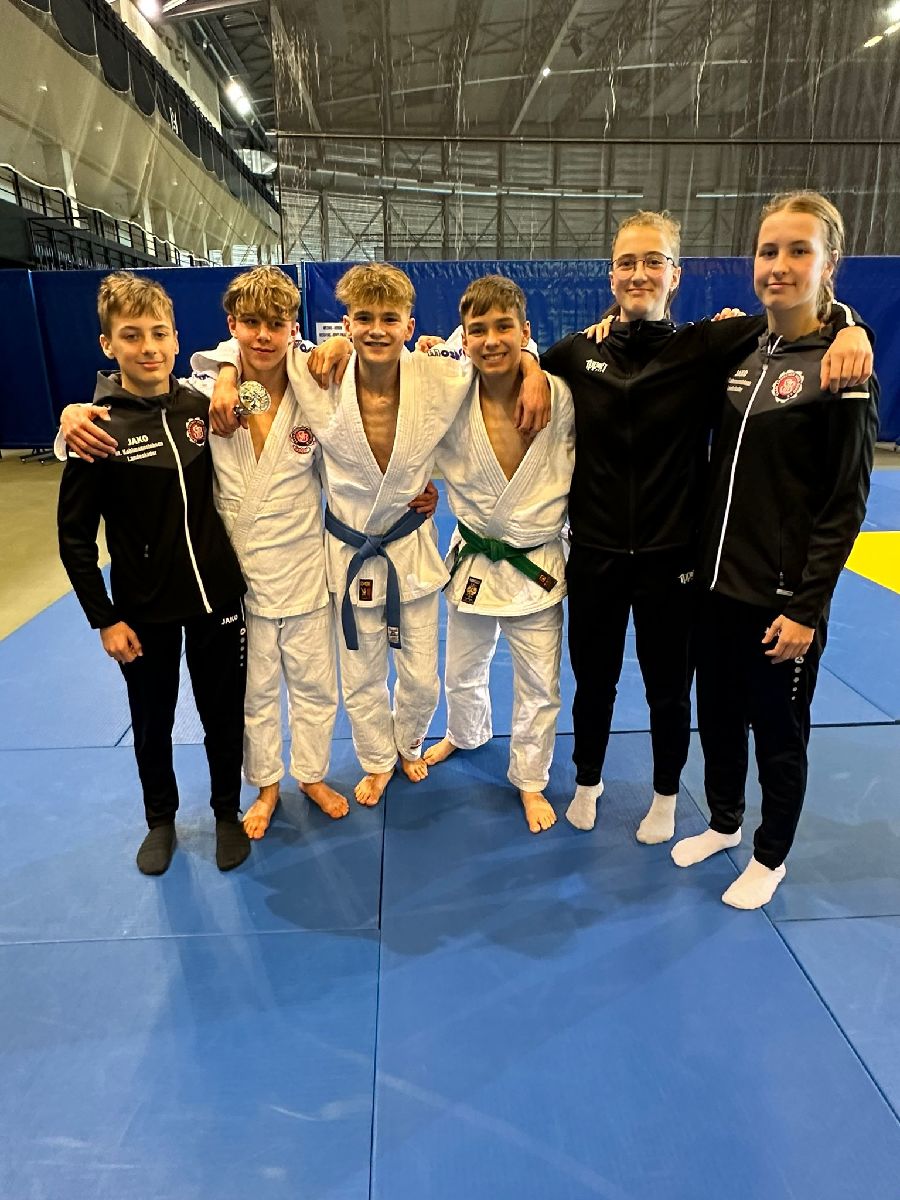 Saarländische Kaderathleten beim internationalen Turnier in Belgien