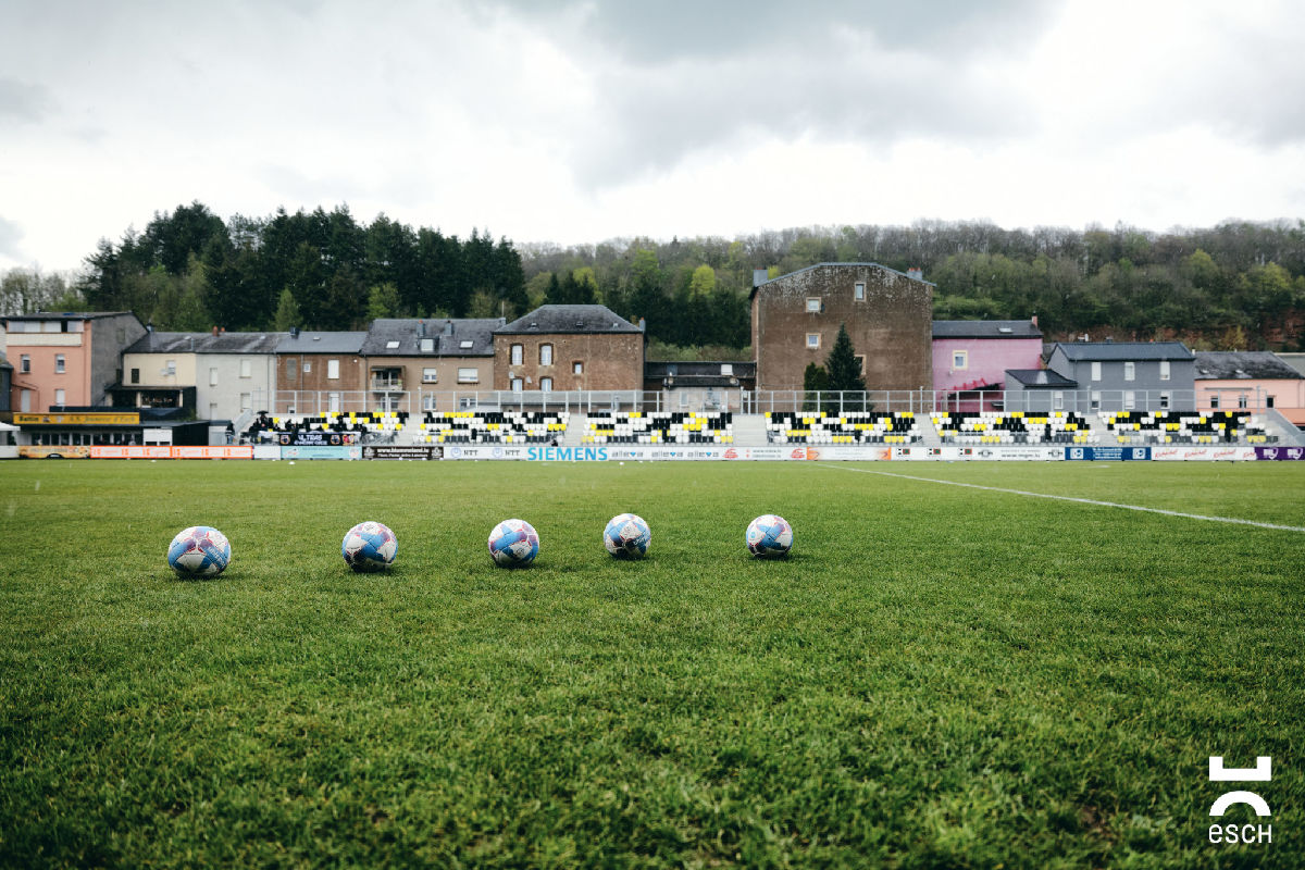 Inauguration des gradins du stade de la Jeunesse Esch