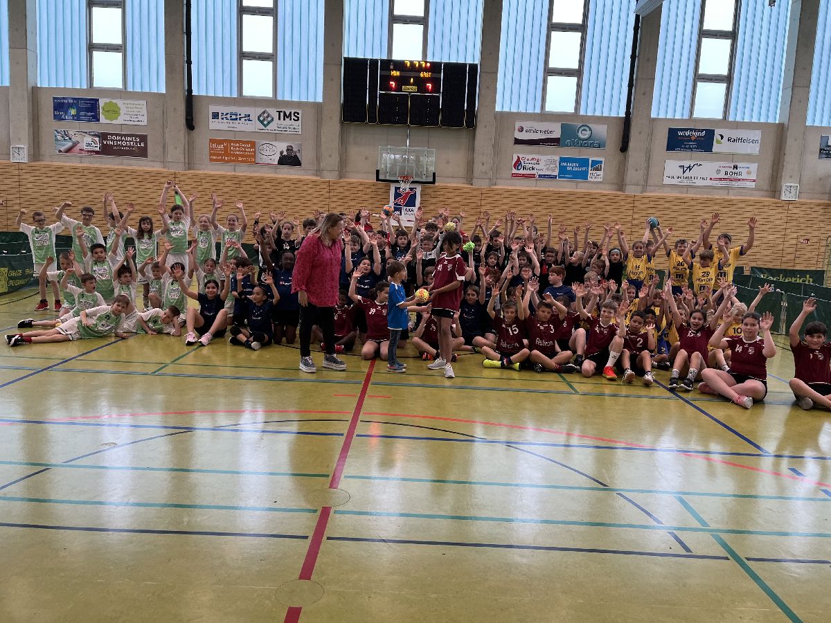 Ballsponsering um U11 Tournoi vun der Crèche BIBISKIDS vu Maacher