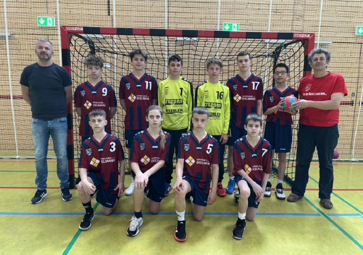 MERCI dem Marc Krier, Schäffen vun der Gemeng Maacher, fir d'Sponseren vum Spillball MERCI dem Marc Krier, Schäffen vun der Gemeng Maacher, fir d'Sponseren vum Spillball