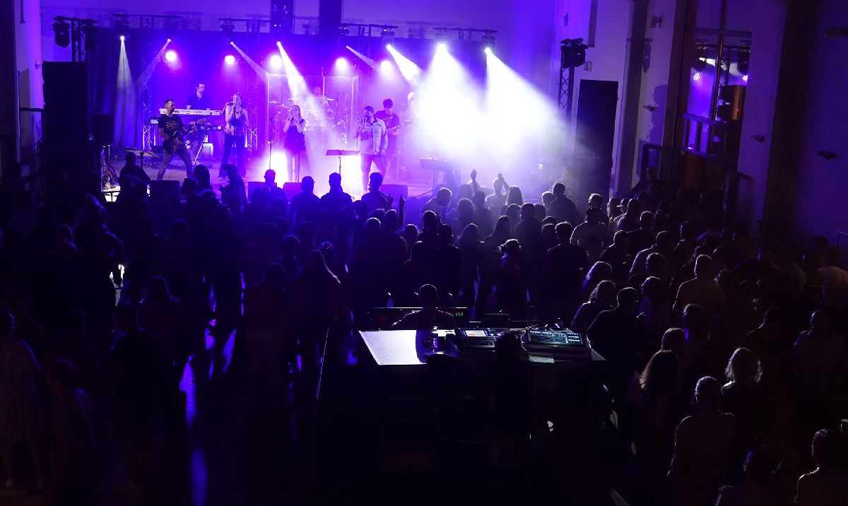 FC Berdenia Berbourg Fotoen & Tombolagewënner Bal wéi fréier