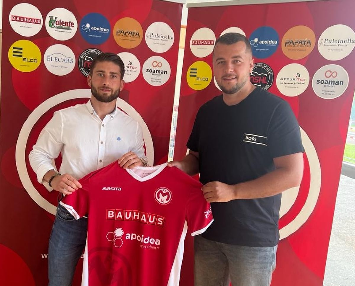 Kevin Madeira signe