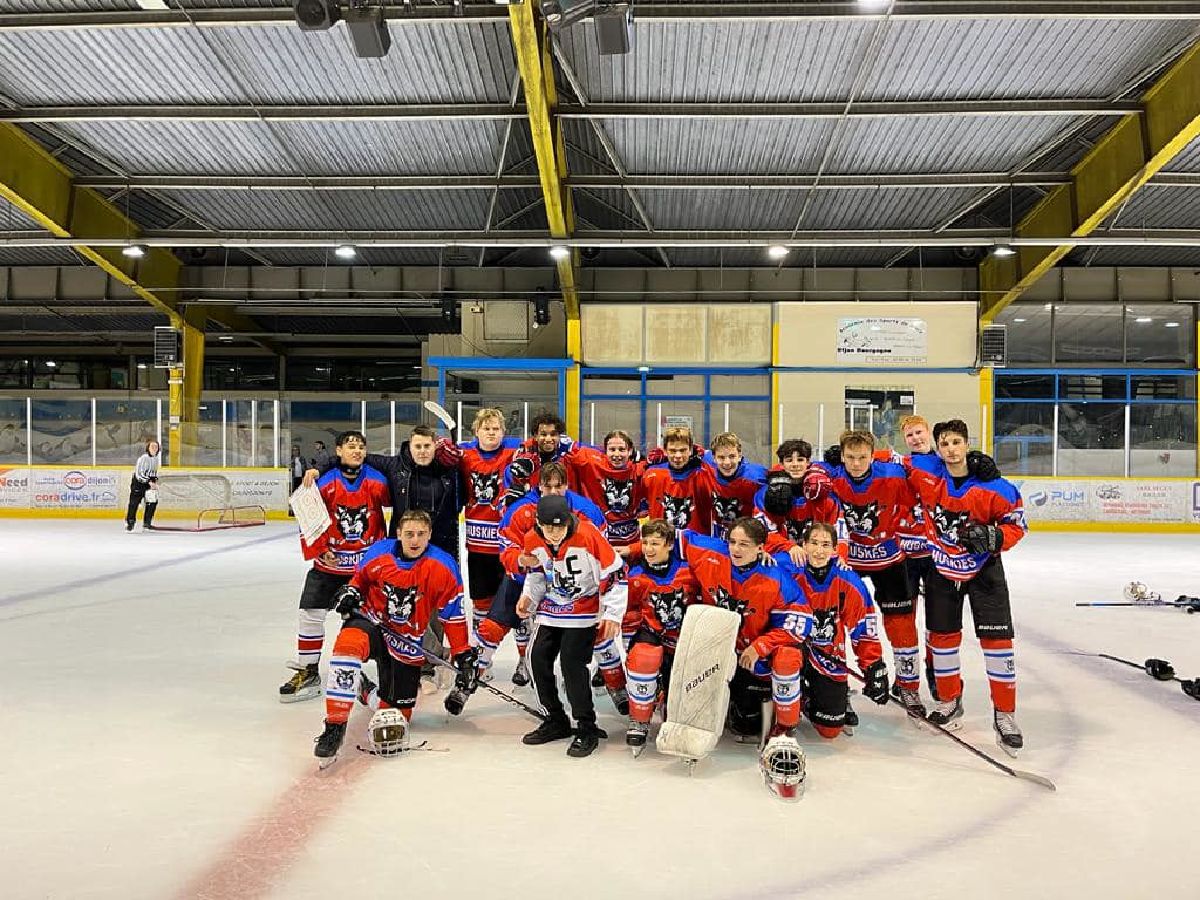 Second game of the season for our U17 - second win