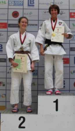 Jessica Lindner vom AtV Dudweiler gewinnt das Bundesranglistenturnier in Bottrop Jessica Lindner vom AtV Dudweiler gewinnt das Bundesranglistenturnier in Bottrop
