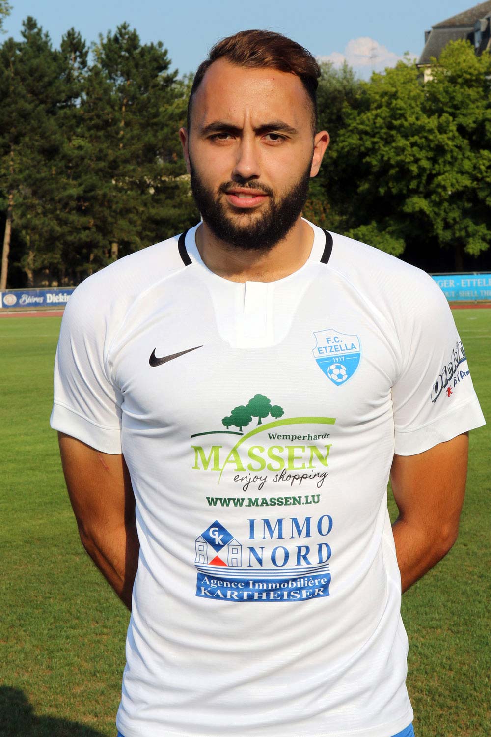 Mercato beim Fc Etzella