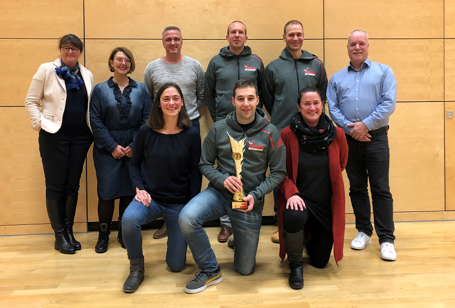 D'FEDERATIOUN ÉIERT DE WELTCUP-GEWËNNER D'FEDERATIOUN ÉIERT DE WELTCUP-GEWËNNER