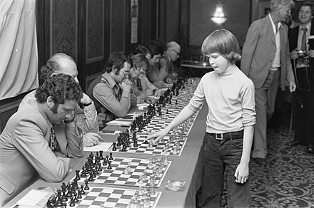 Chess Club: simultaneous exhibition Sunday 3rd May 2020