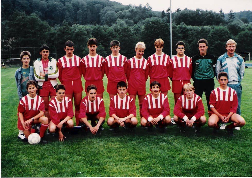 Dem Mulles seng Rubrik: 1989 -1990 erneut in der Finalrunde gepatzt Dem Mulles seng Rubrik: 1989 -1990 erneut in der Finalrunde gepatzt