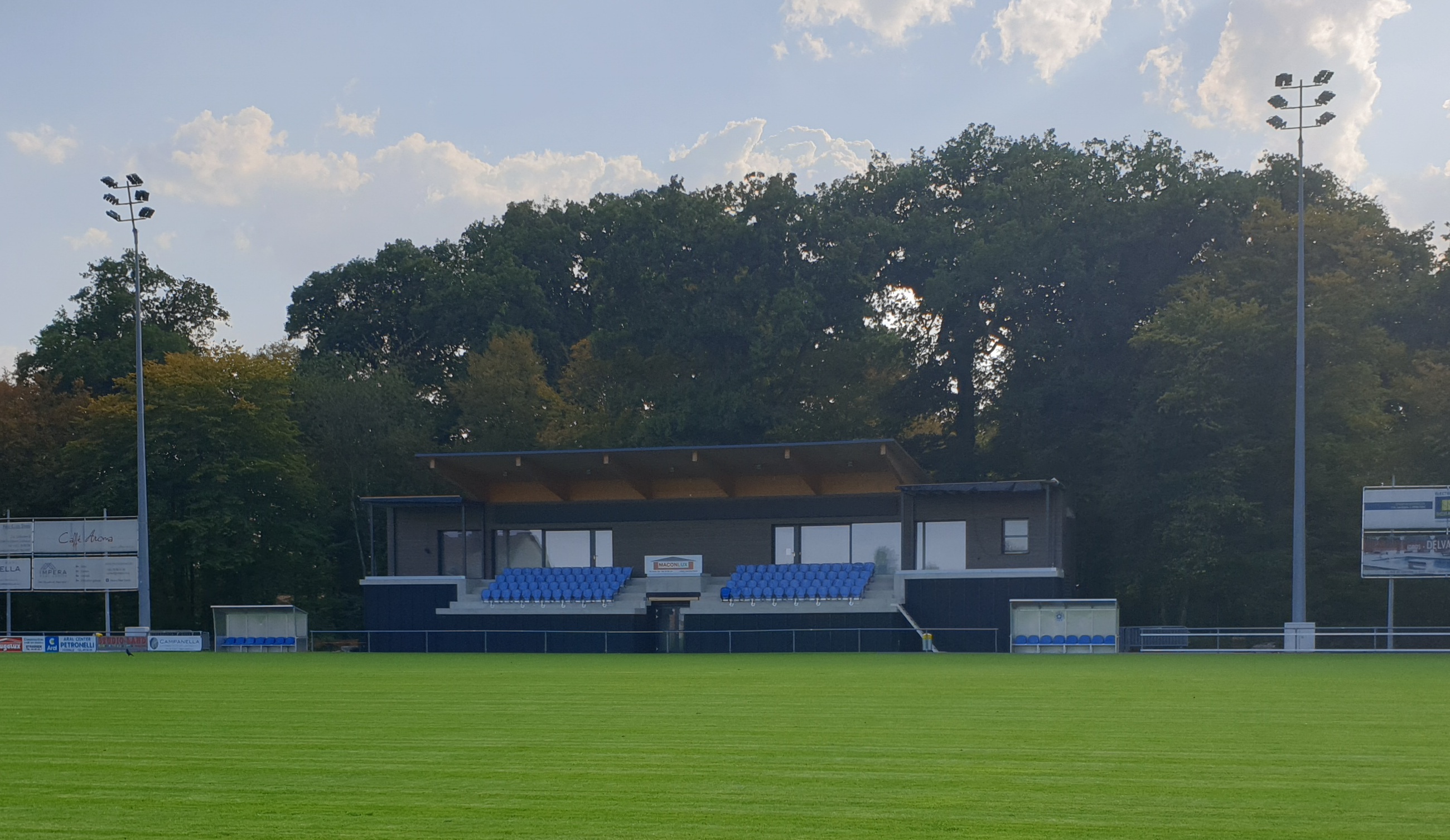 MATT DE FÉISS UM BUEDEM BLEIWEN