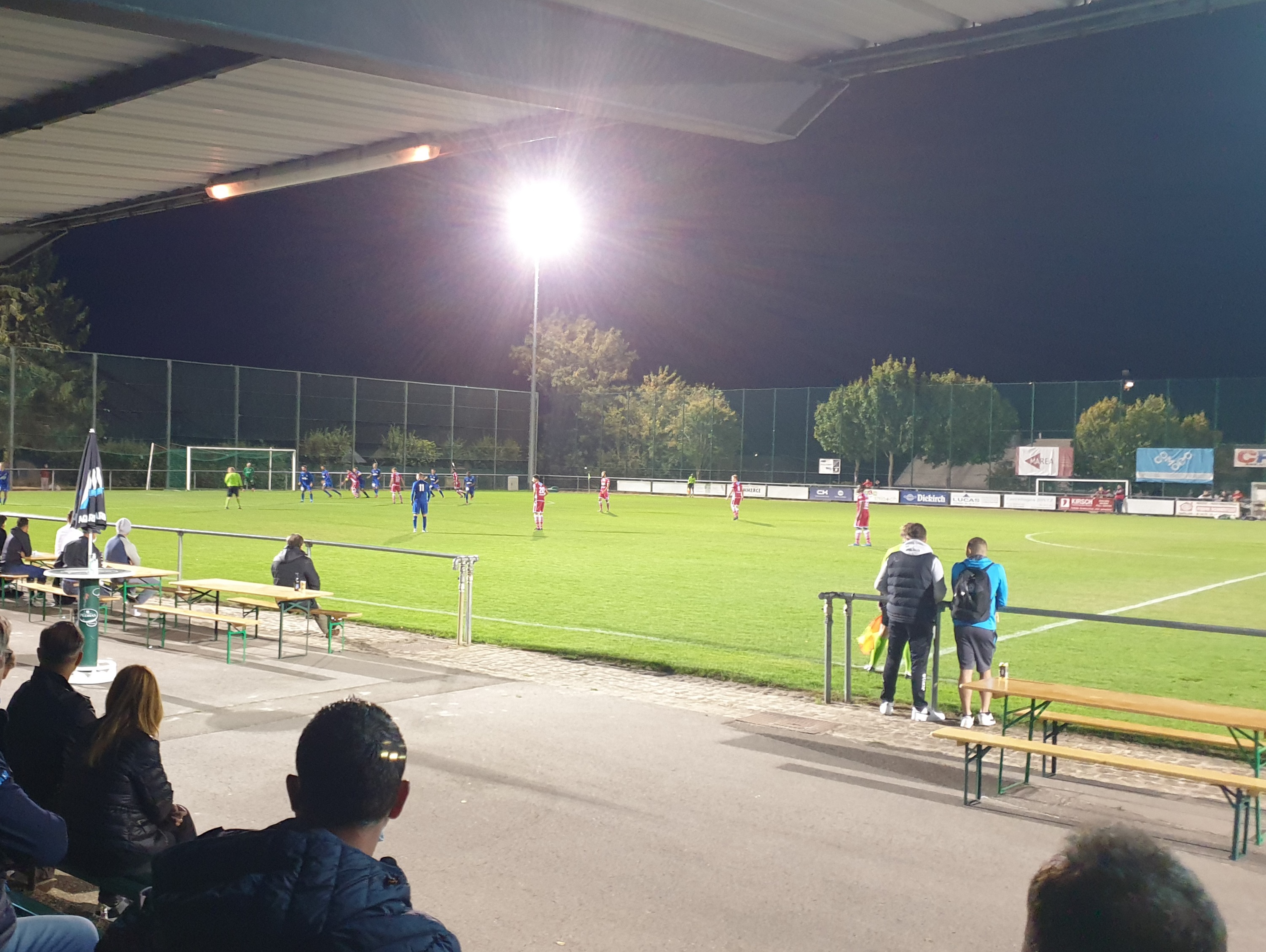 KENG PUNKTEN ZU STENGEFORT