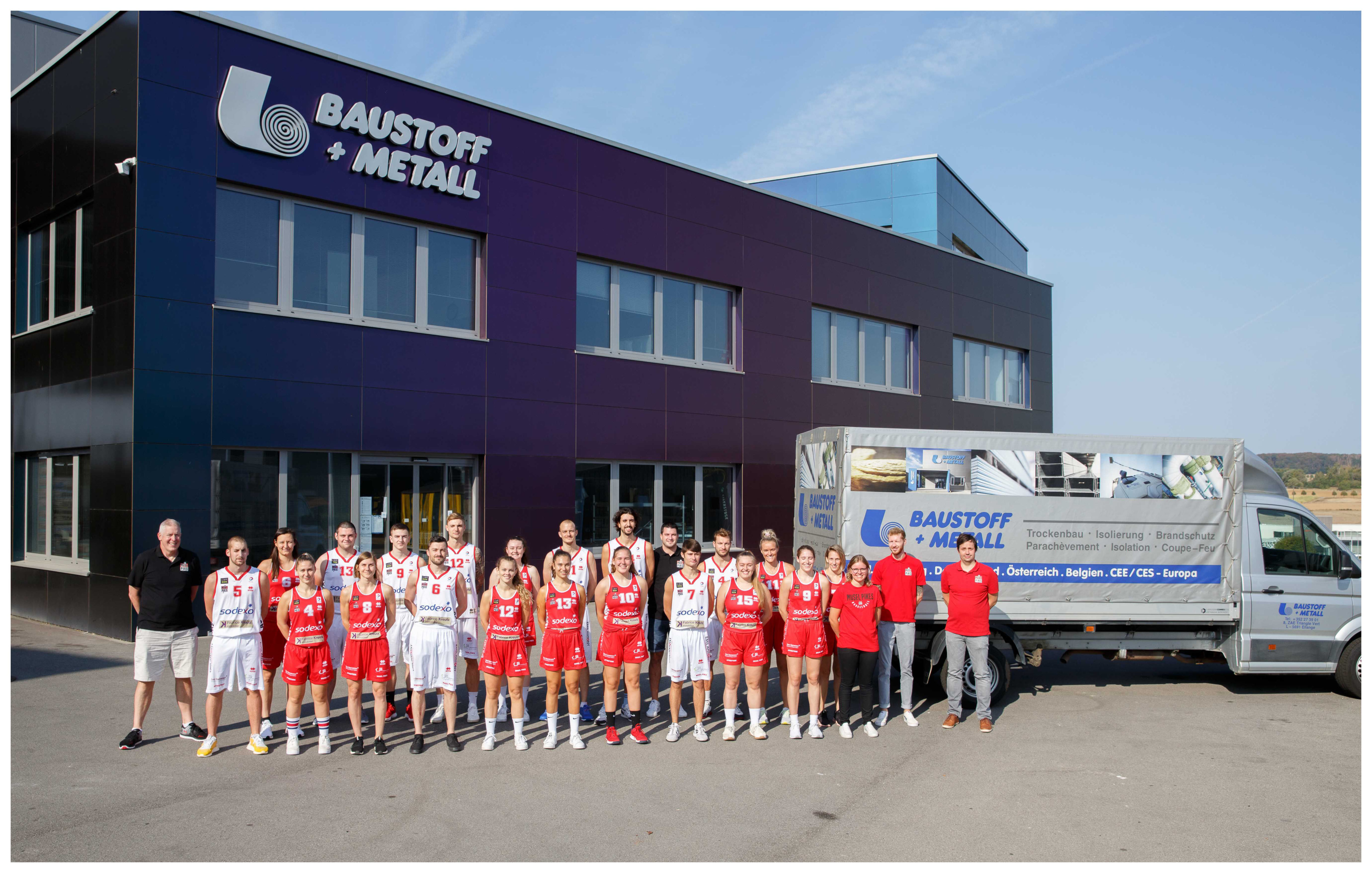 Pikes senior women & men visiting our sponsor 