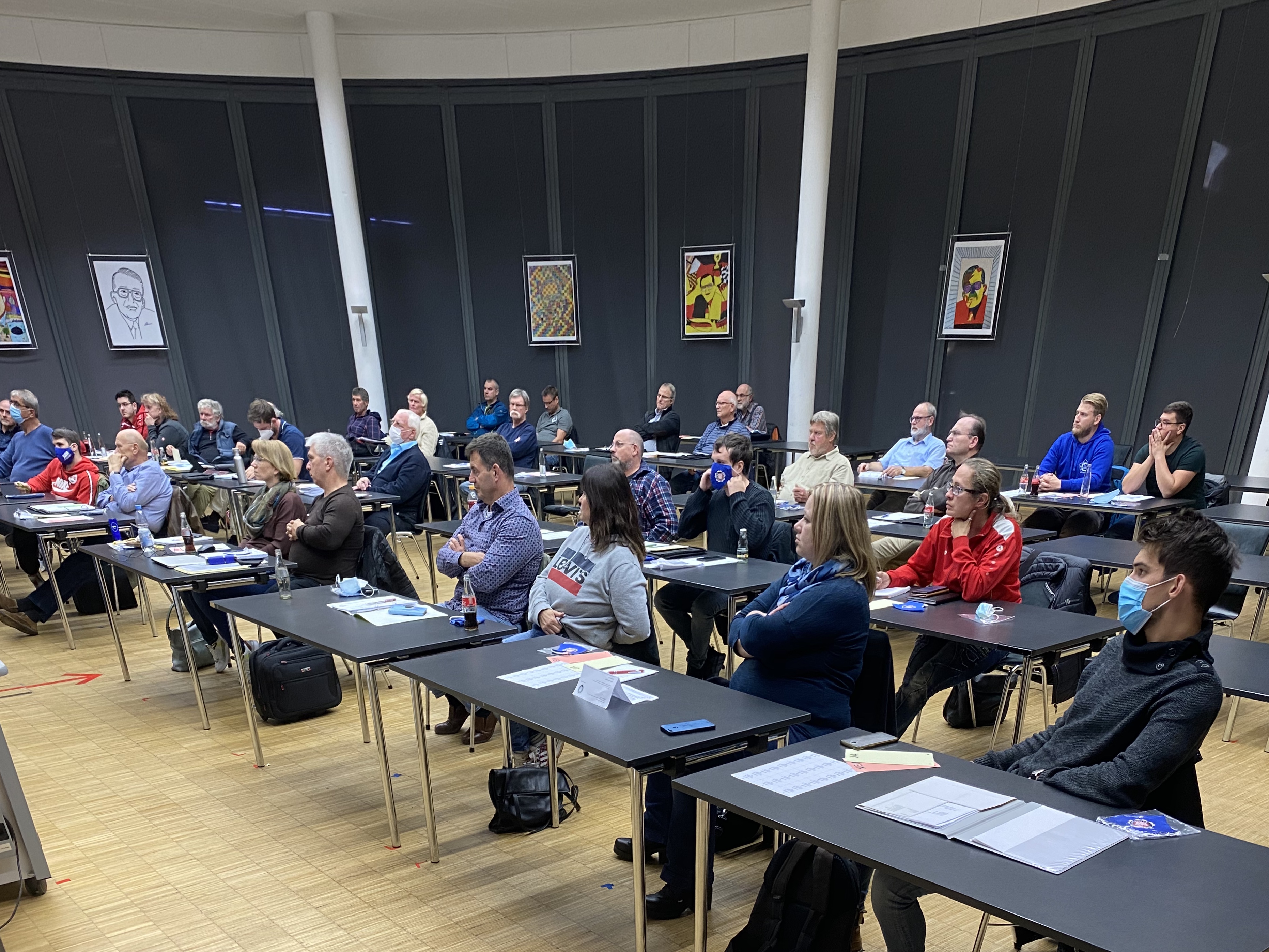Mitgliederversammlung lobt Arbeit des SJB-Vorstandes Mitgliederversammlung lobt Arbeit des SJB-Vorstandes