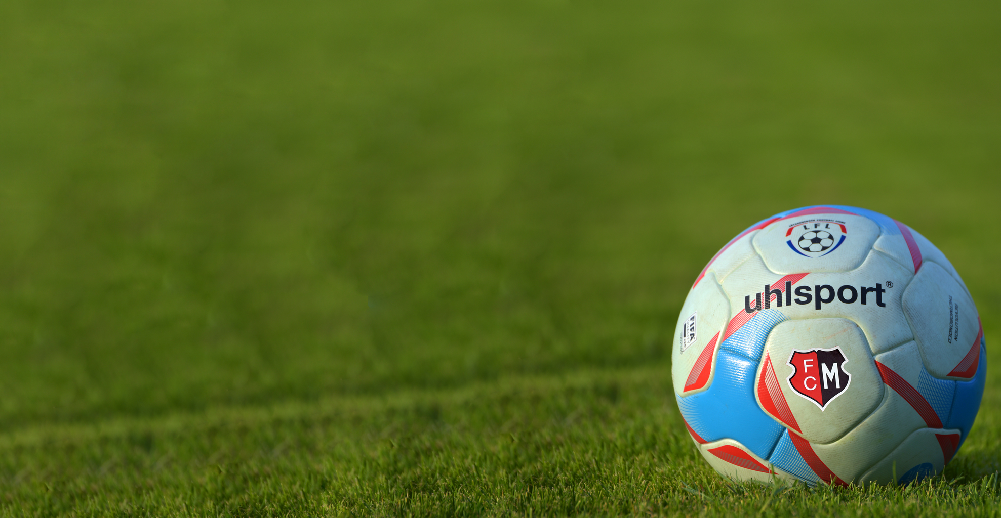 Le ballon ne roulera plus! Le ballon ne roulera plus!